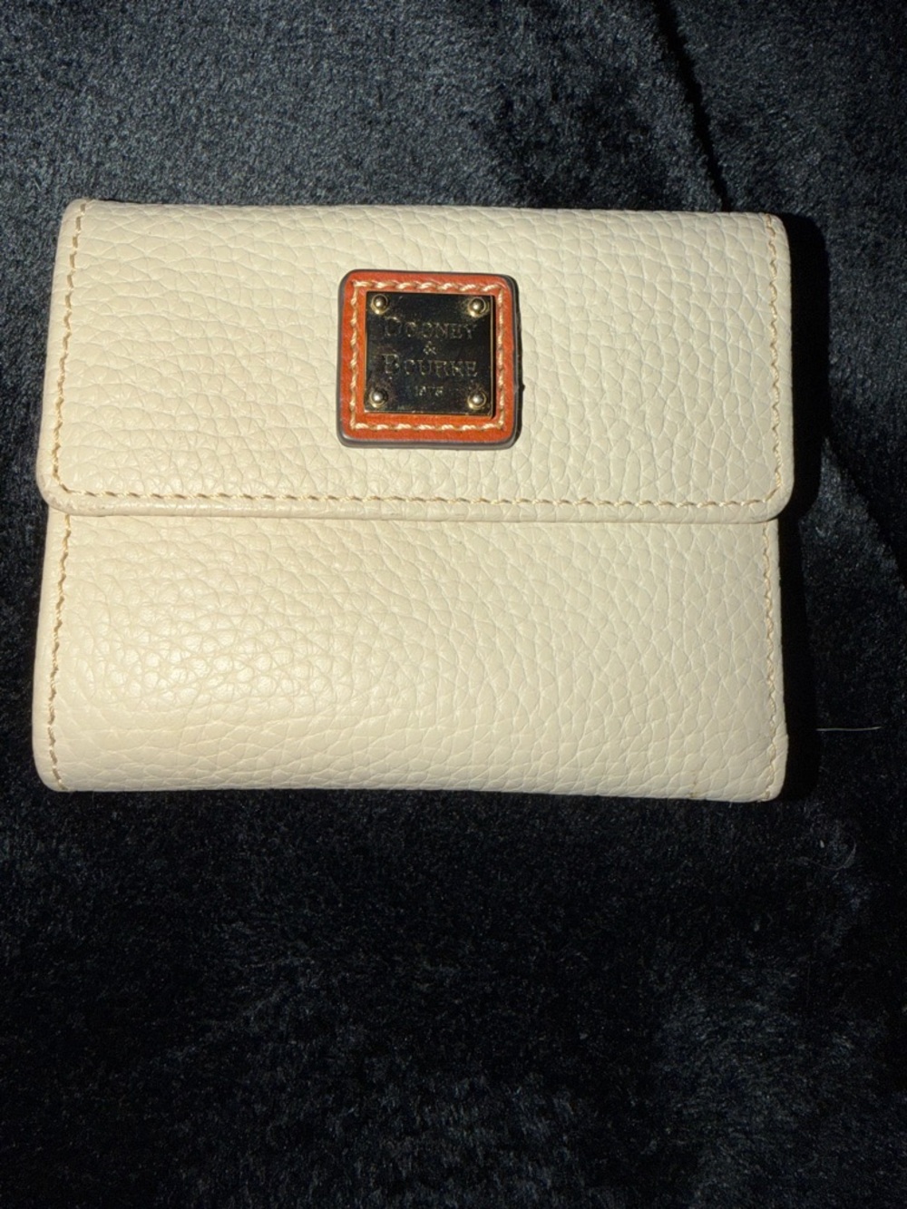Dooney & Bourke Cream Pebble Leather Card Holder with Tan Trim